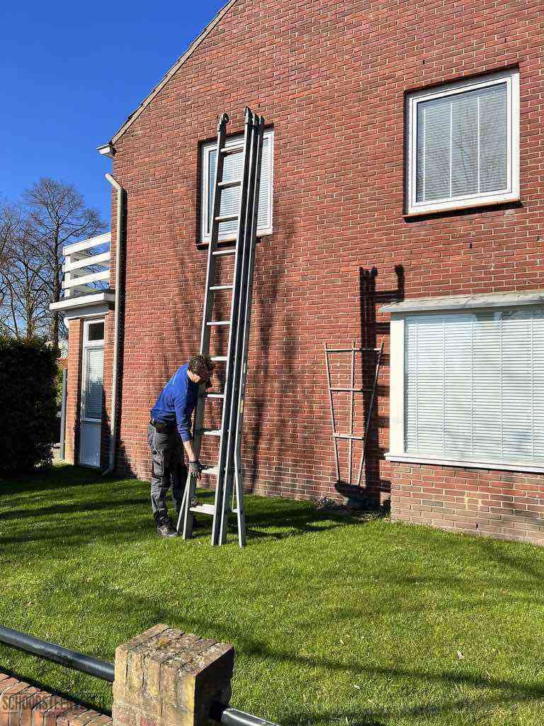 Oldenzaal schoorsteenveger huis ladder
